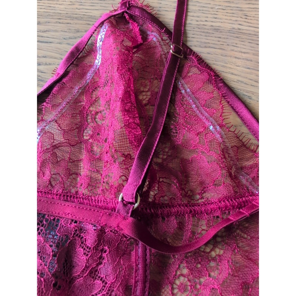 Pretty Sexy Victoria's Secret Red Lace Satin Chemise Nightgown Slip Sz Large EUC - Picture 5 of 8